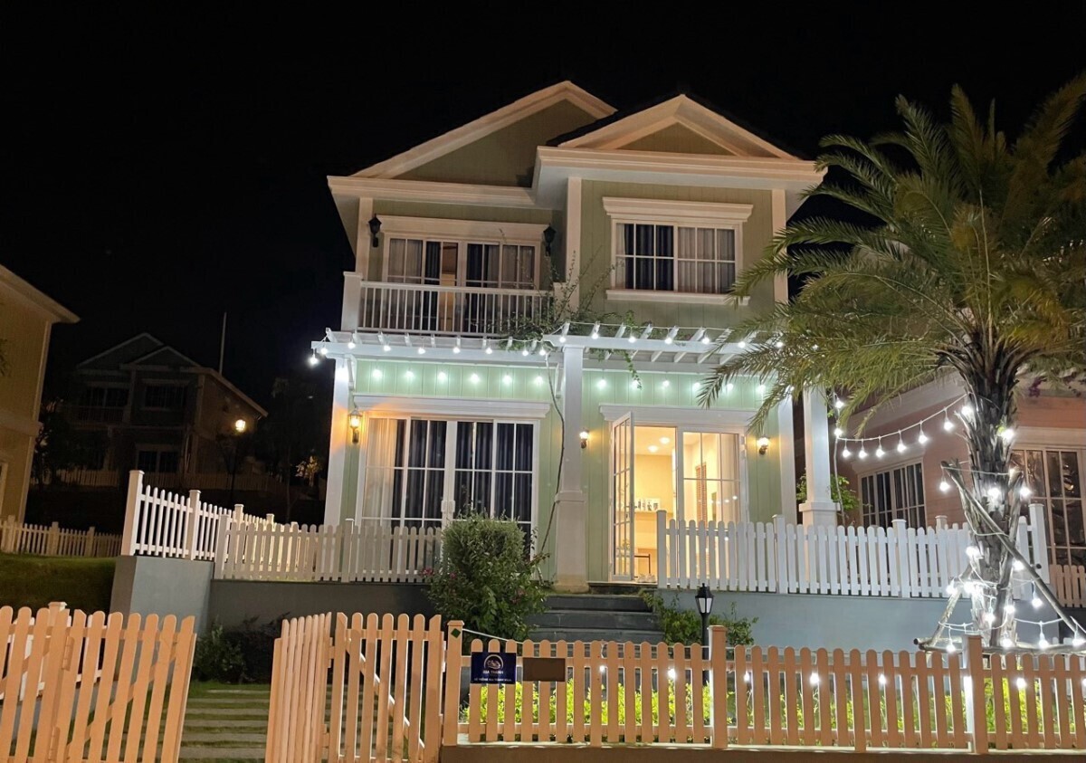 OCEAN VILLA - MS 28: Biệt thự đơn lập 10x20m - View Biển, đối diện hồ bơi