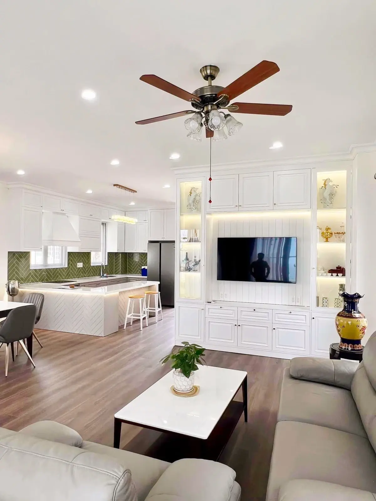 LUXURY VILLA - MS 31: Biệt thự đơn lập 10x20m - View Biển