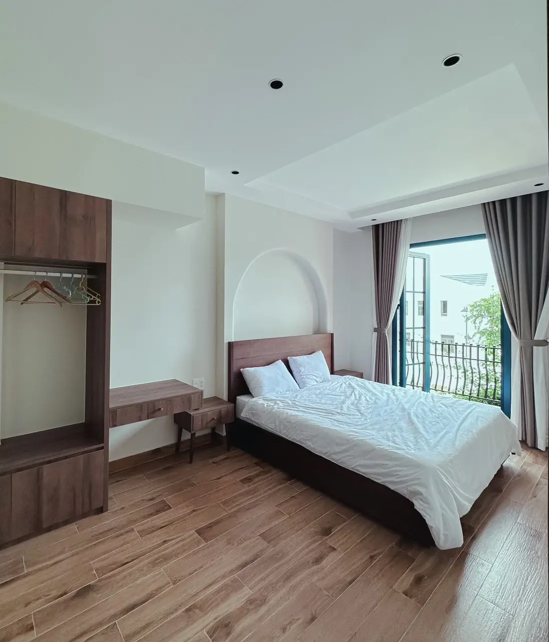 TOWN HOUSE 2 - MS 09: Nhà phố trục 20m