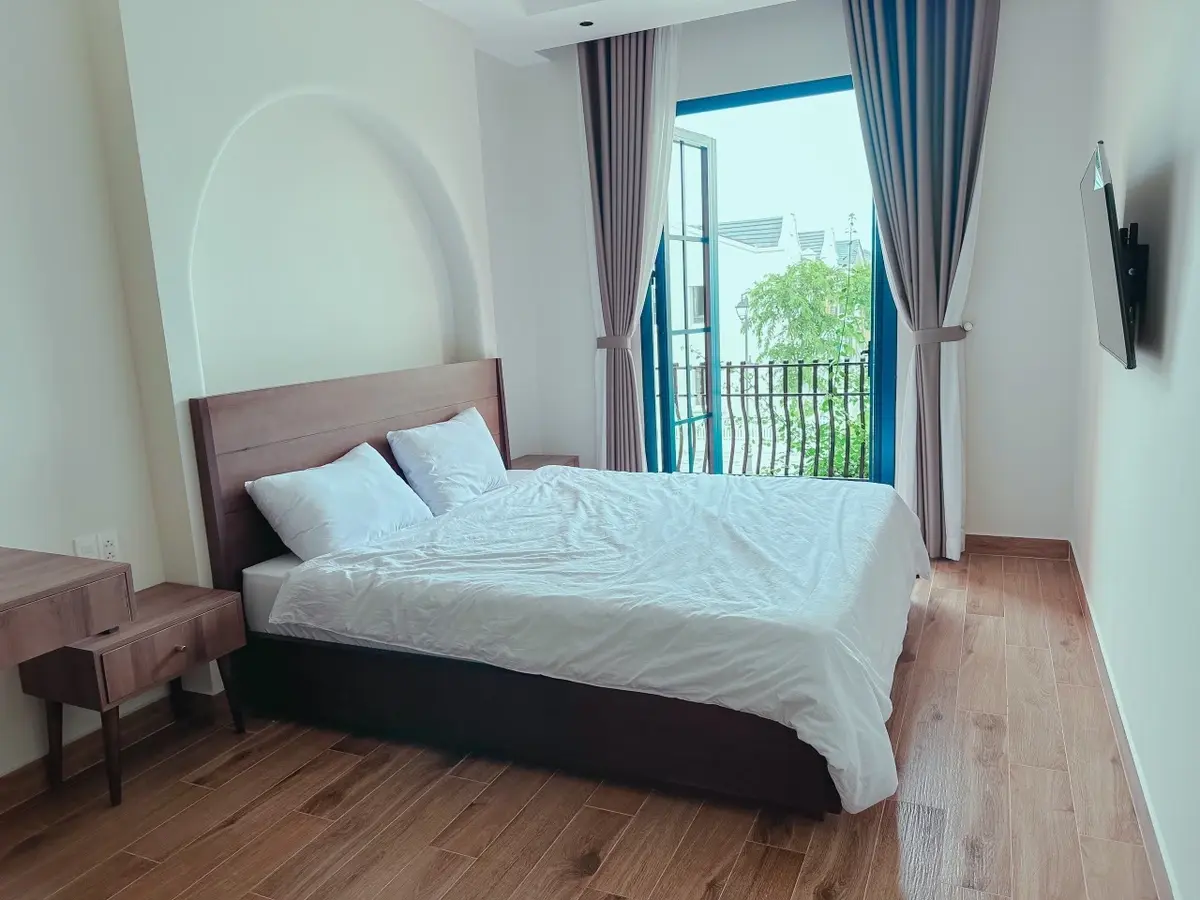 TOWN HOUSE 2 - MS 09: Nhà phố trục 20m