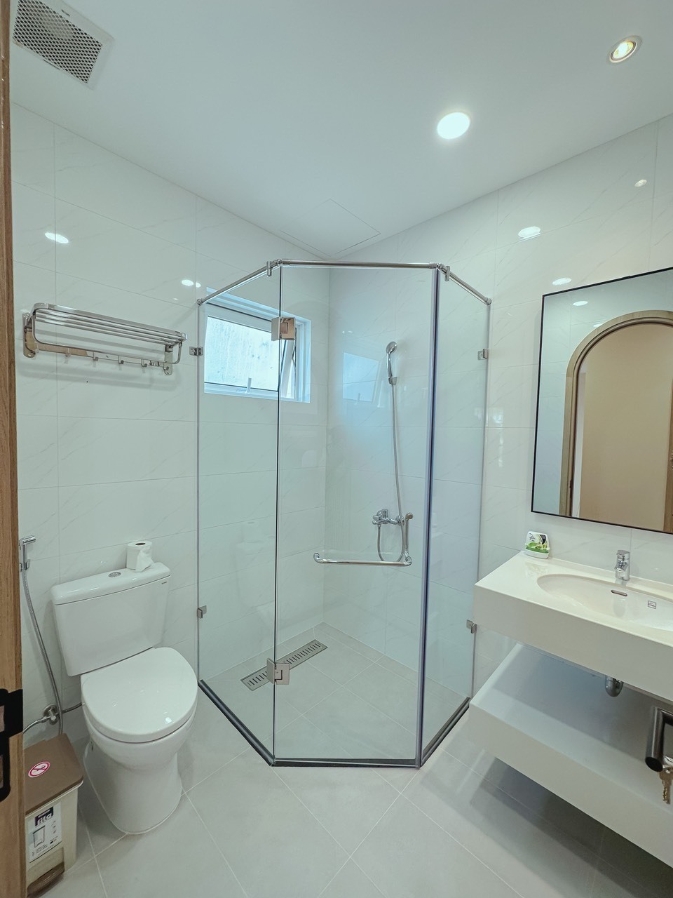 OCEAN VILLA - MS 28: Biệt thự đơn lập 10x20m - View Biển, đối diện hồ bơi