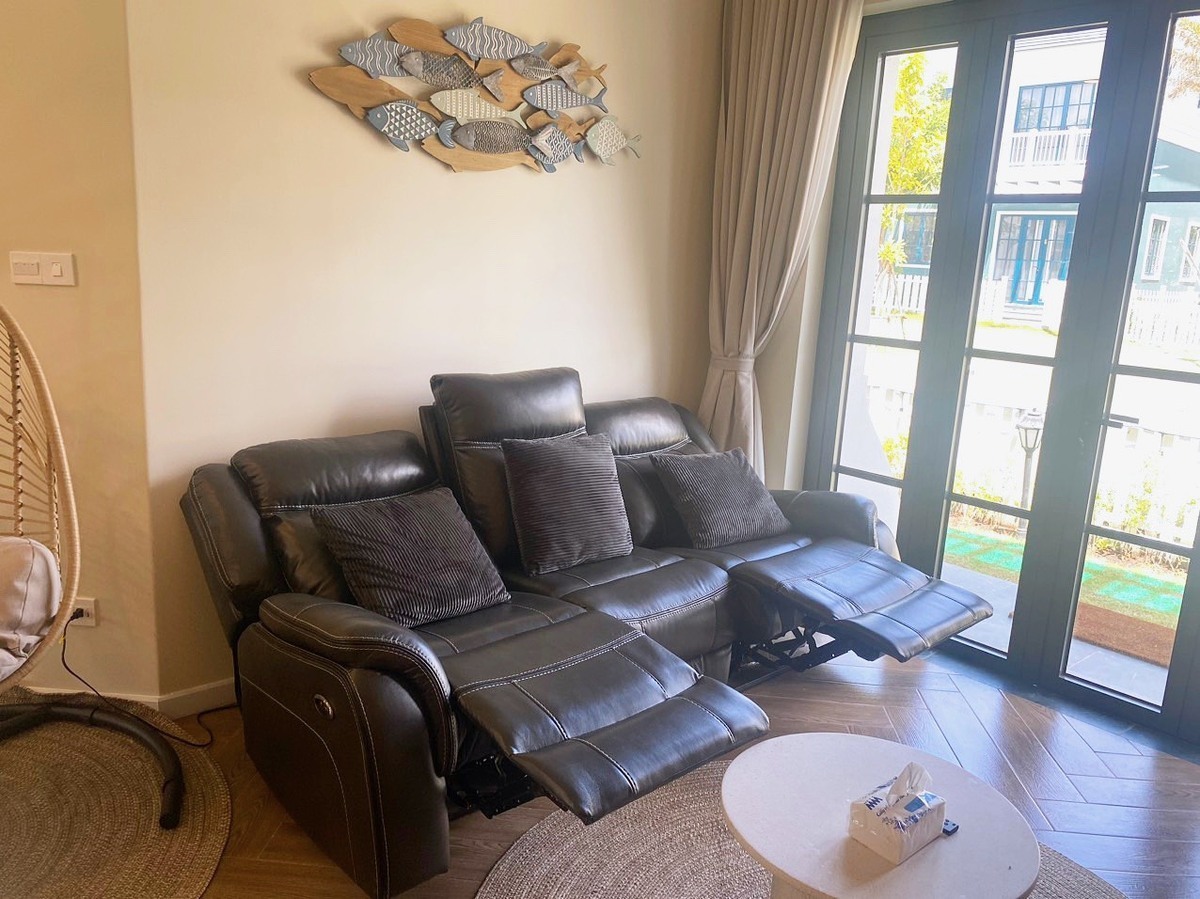 SANTORINI VILLA - MS 08: Biệt thự song lập 8x20m (Đối diện công viên)