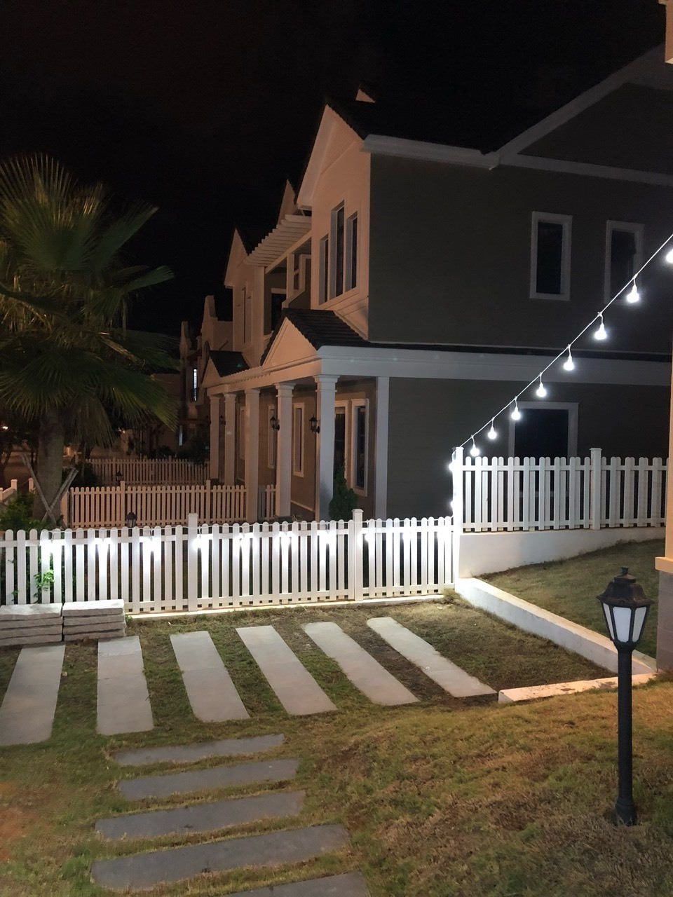 THE POOL VILLA - MS 17: Biệt thự song lập 8x20m