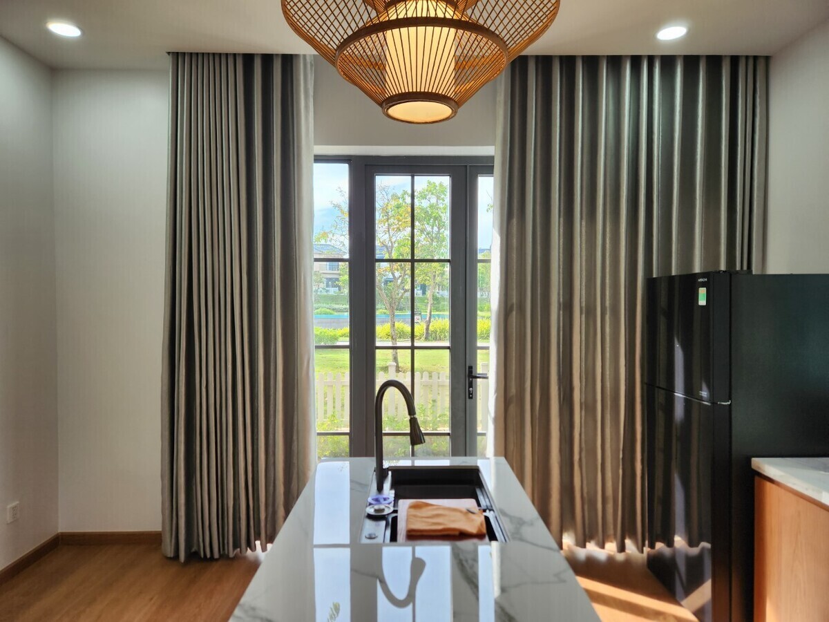 DUY QUÂN VILLA 5 - MS 204: Biệt thự song lập 8x20m - Đối diện công viên