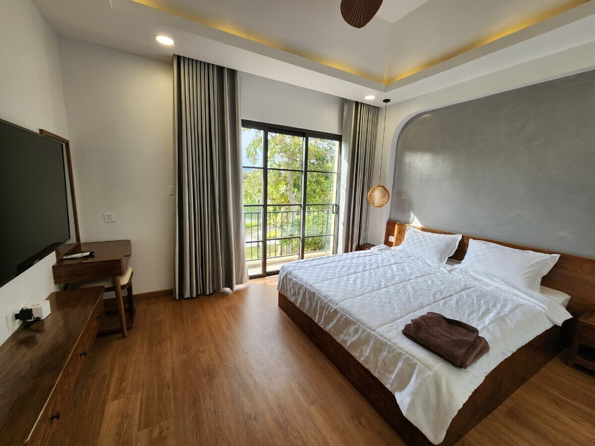 DUY QUÂN VILLA 5 - MS 204: Biệt thự song lập 8x20m - Đối diện công viên