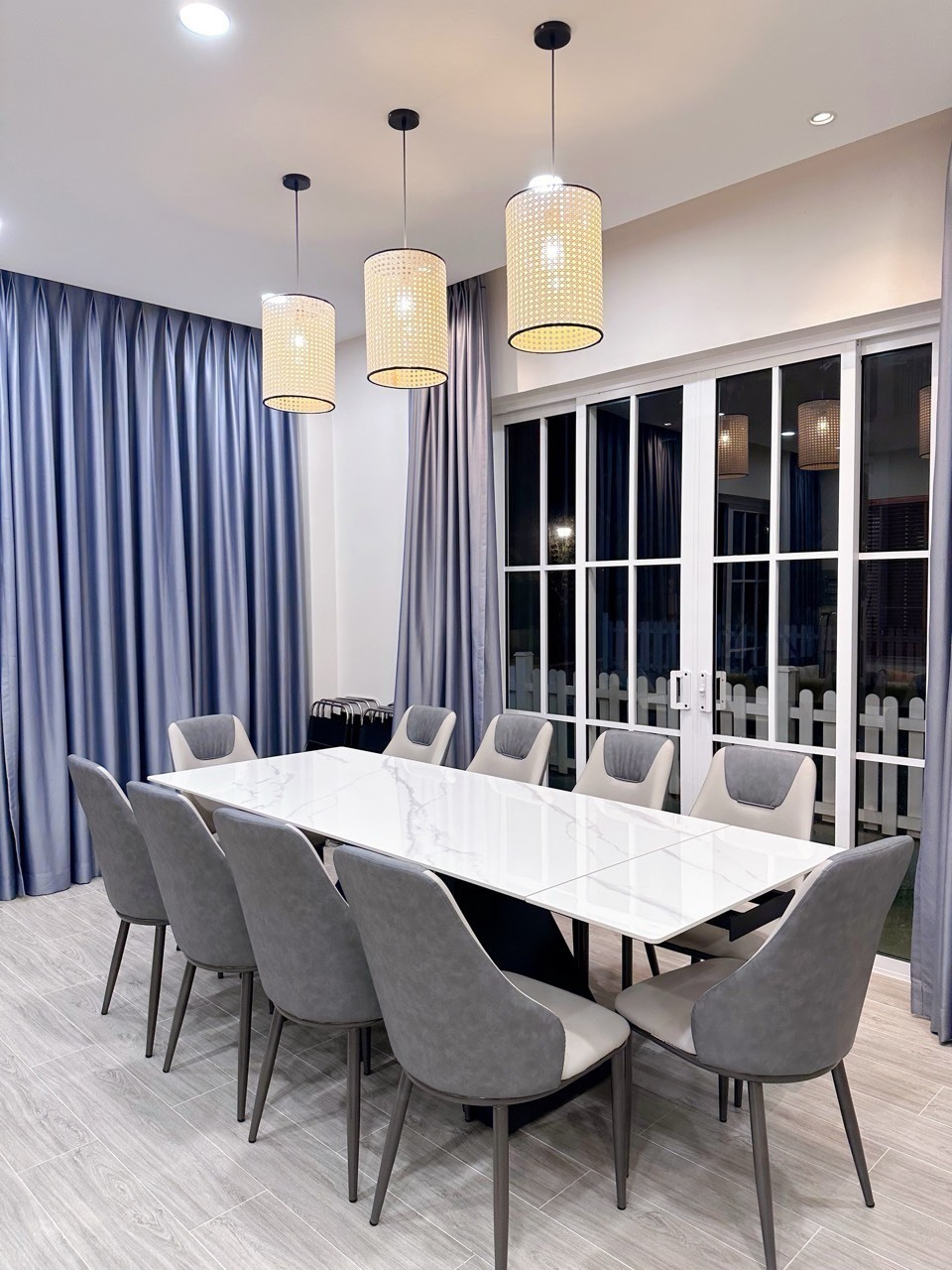 OCEAN VILLA - MS 28: Biệt thự đơn lập 10x20m - View Biển, đối diện hồ bơi