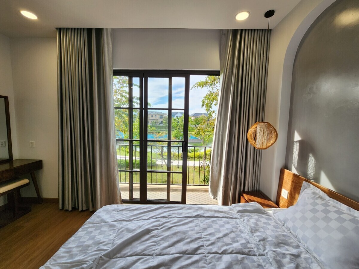 DUY QUÂN VILLA 5 - MS 204: Biệt thự song lập 8x20m - Đối diện công viên