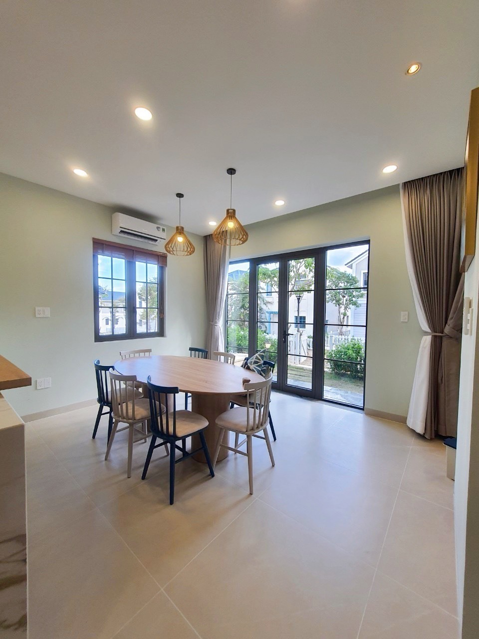 THE POOL VILLA - MS 17: Biệt thự song lập 8x20m