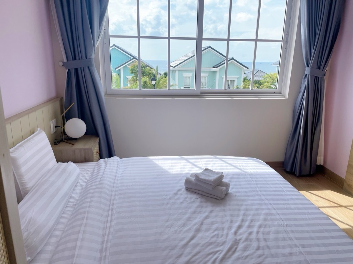 OCEAN VILLA - MS 28: Biệt thự đơn lập 10x20m - View Biển, đối diện hồ bơi