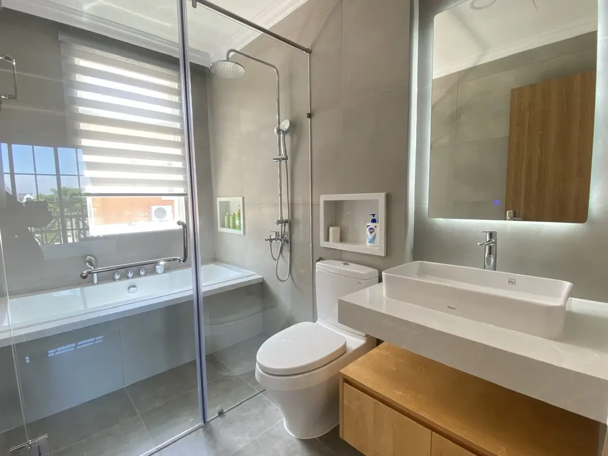 DUY QUÂN 4 - MS 203: Nhà phố 6x20m