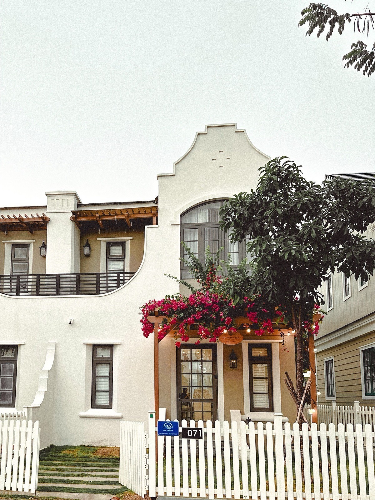 SEMI VILLA - MS 23: Biệt thự song lập 8x20m