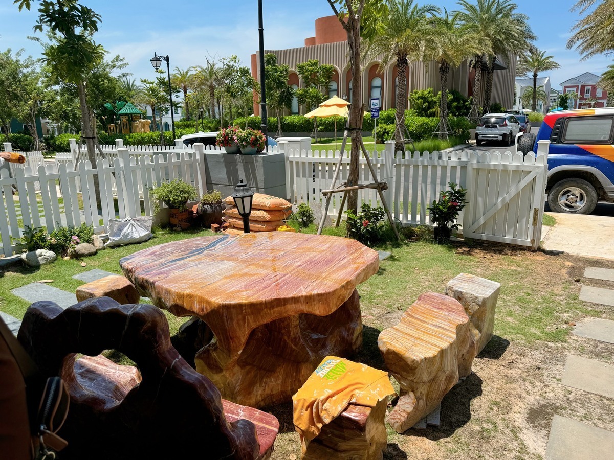 JOLIE VILLA - MS 22: Biệt thự song lập 8x20m - 04 phòng ngủ