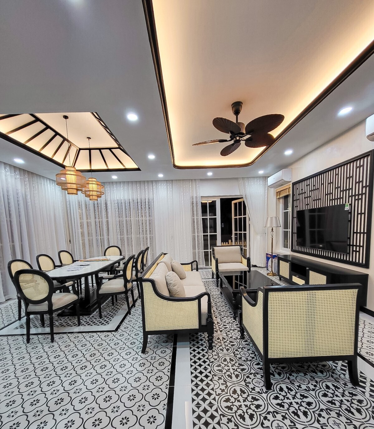 BEACH VILLA - MS 20: Biệt thự đơn lập 10x20m - Gần hồ bơi