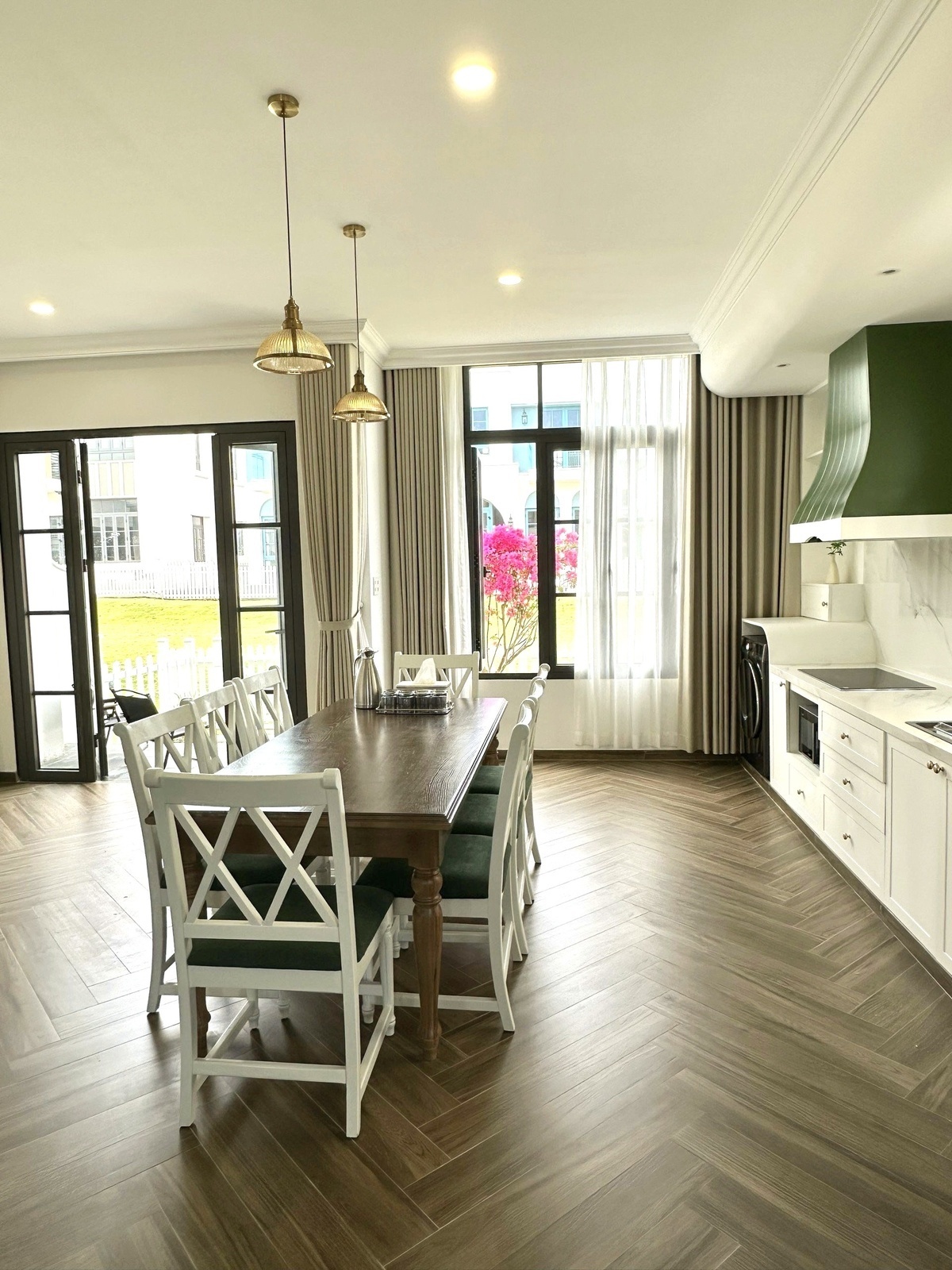 AKO VILLA - MS 302: Biệt thự song lập 8x20m