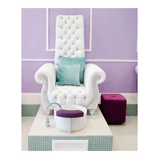 Ghế nail trắng– AG14