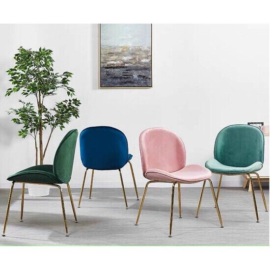 Bộ bàn ăn chân sắt mạ vàng 4 ghế gubi AG 06