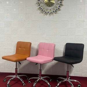 Ghế cafe da kẻ ô chân trụ xoay A-67