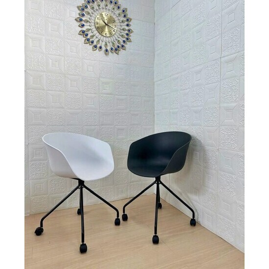 Ghế nhựa chân sắt di động AG-23