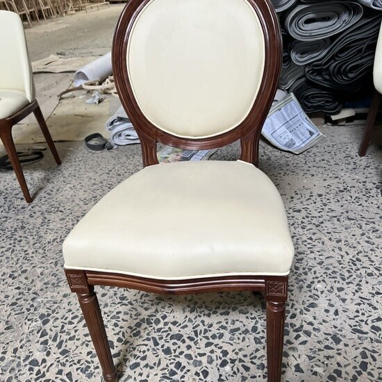 Ghế Louis không tay