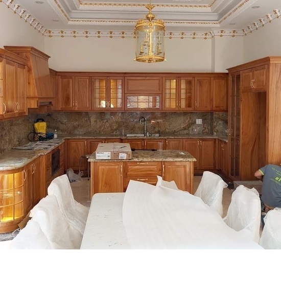 Mẫu Tủ Bếp Hiện Đại Gỗ gõ đỏ AG 015