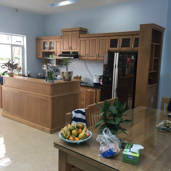 Mẫu Tủ Bếp Hiện Đại Gỗ Sồi Nga AG 009