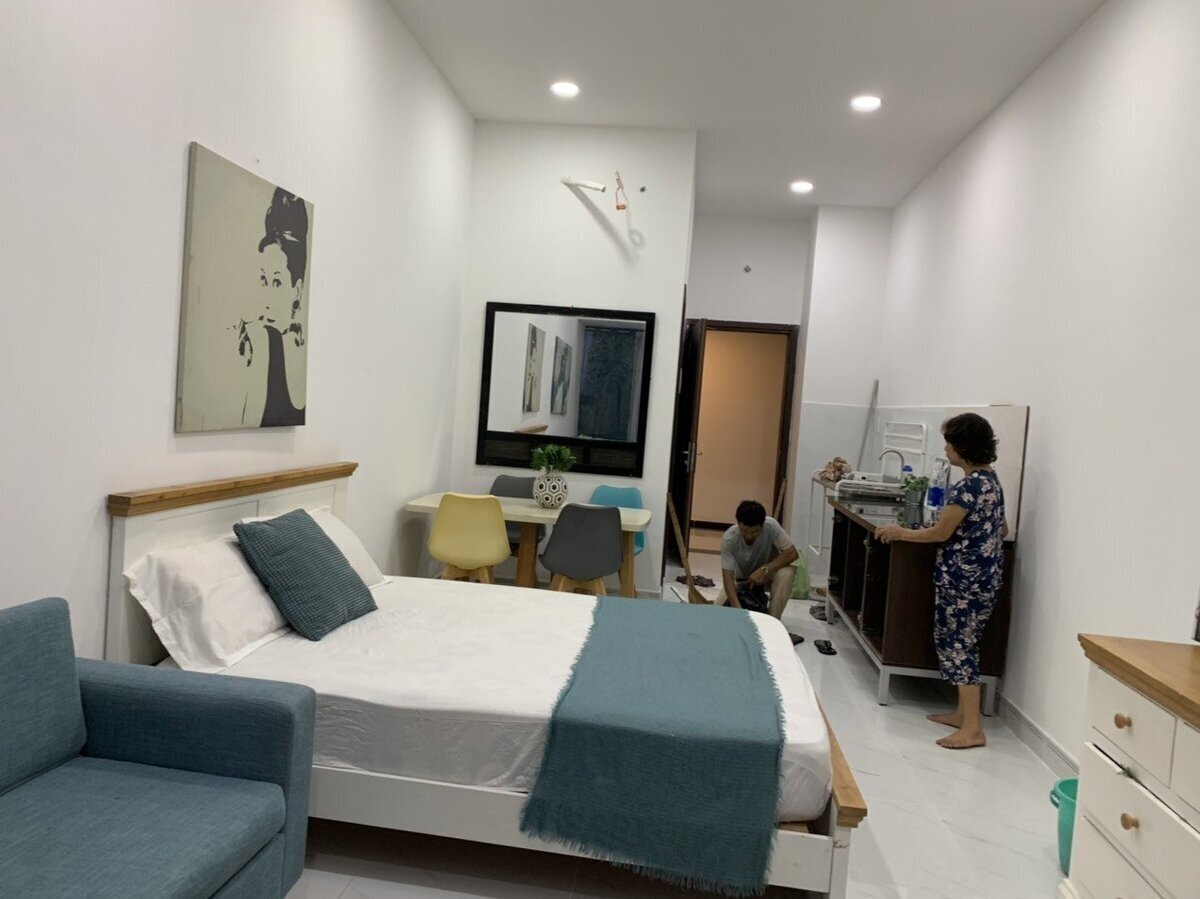 Cho thuê căn hộ studio 35m2 có sẵn nội thất giá 11 triệu/tháng