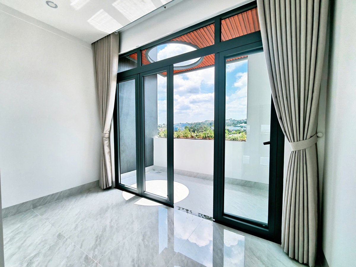 Bán Nhà Hẻm 327 Y Moan Buôn Ma Thuột – 1 Trệt 2 Lầu, Full Nội Thất Sang Trọng