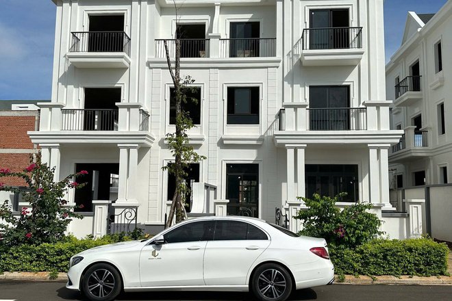 Bán Biệt Thự Song Lập Eco City Premier BMT – Đẳng Cấp Sống Thượng Lưu