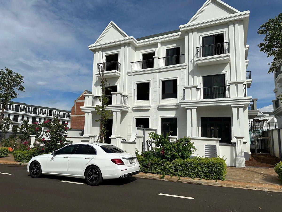 Bán Biệt Thự Song Lập Eco City Premier BMT – Đẳng Cấp Sống Thượng Lưu