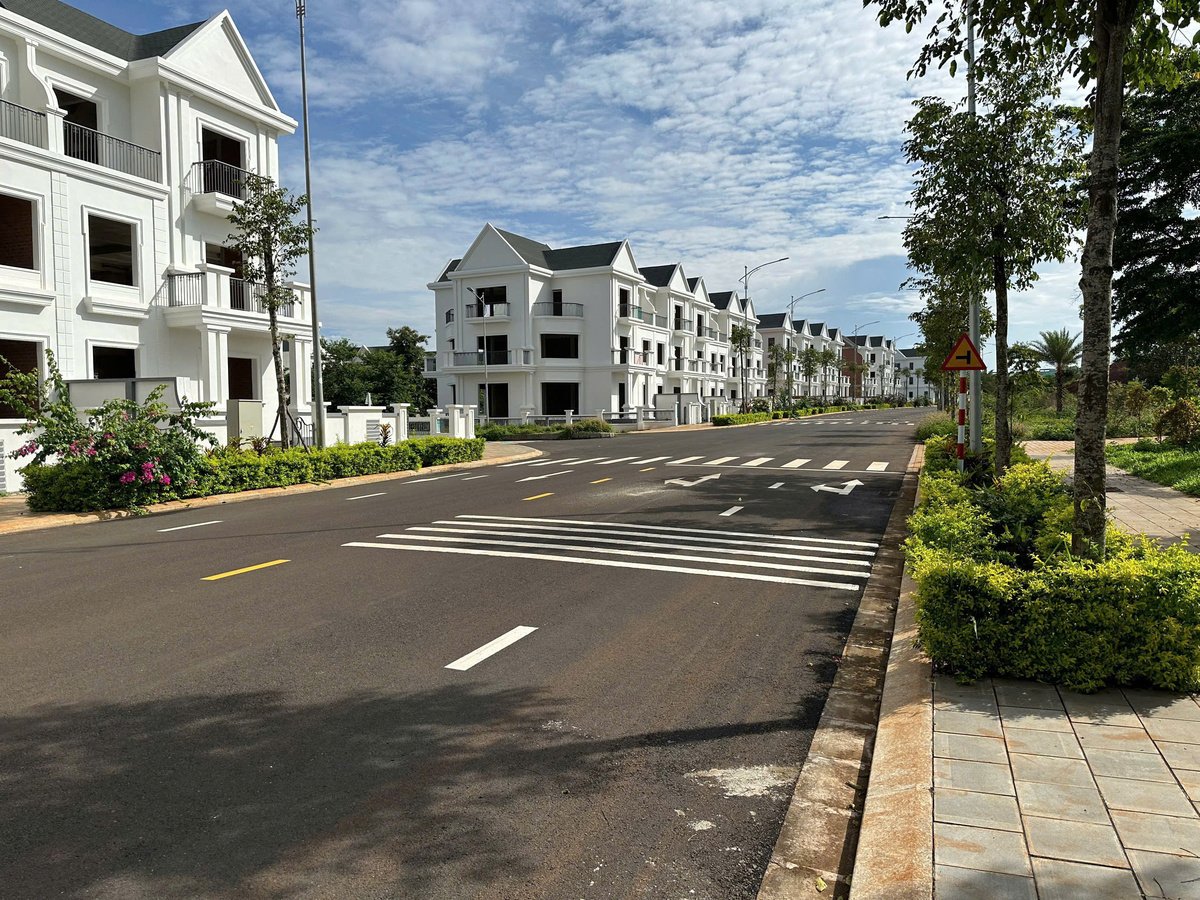 Bán Biệt Thự Song Lập Eco City Premier BMT – Đẳng Cấp Sống Thượng Lưu