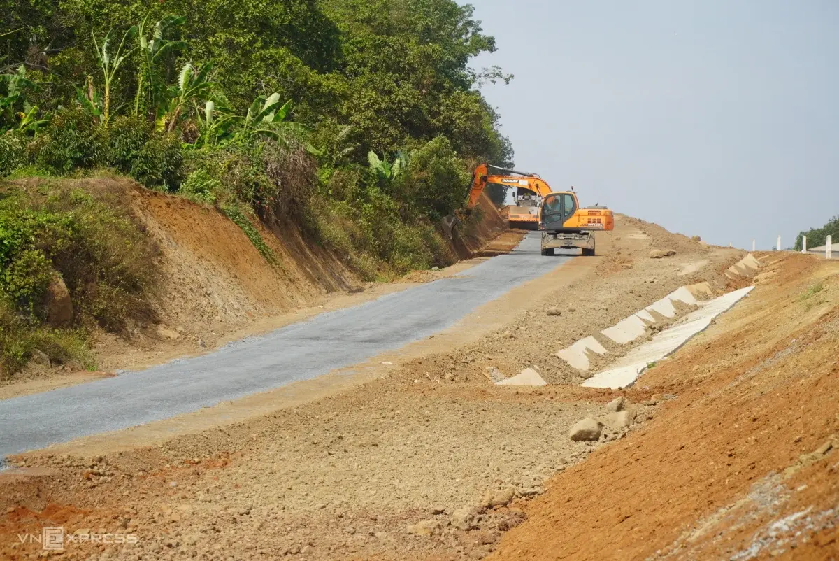 cao tốc dầu giây - phan thiết trước một tháng thông xe