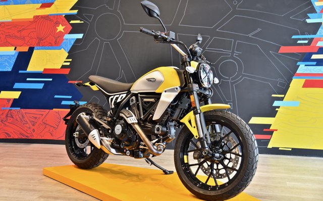 Ducati Scrambler thế hệ mới ra mắt khách Việt