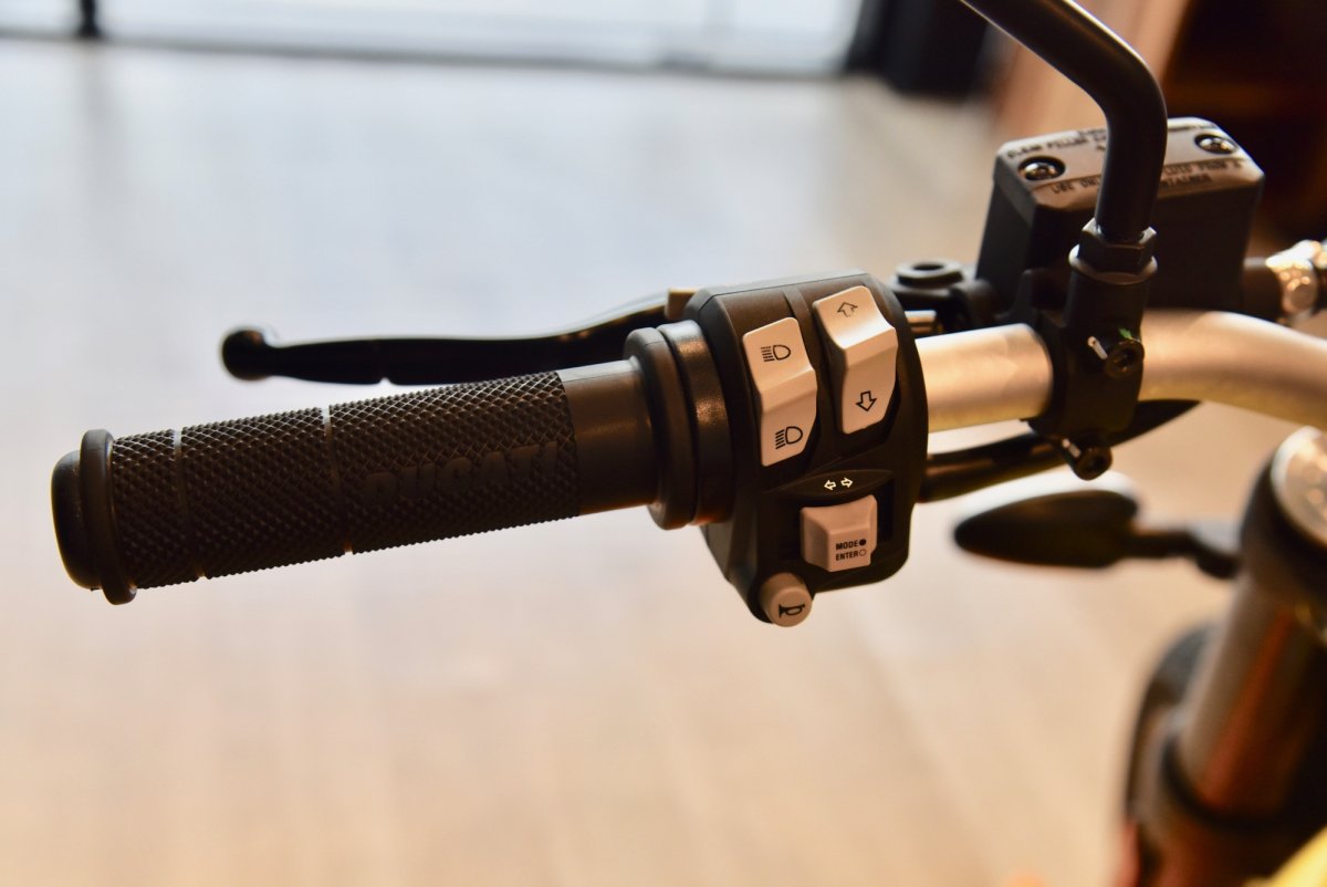 ducati scrambler thế hệ mới ra mắt khách việt