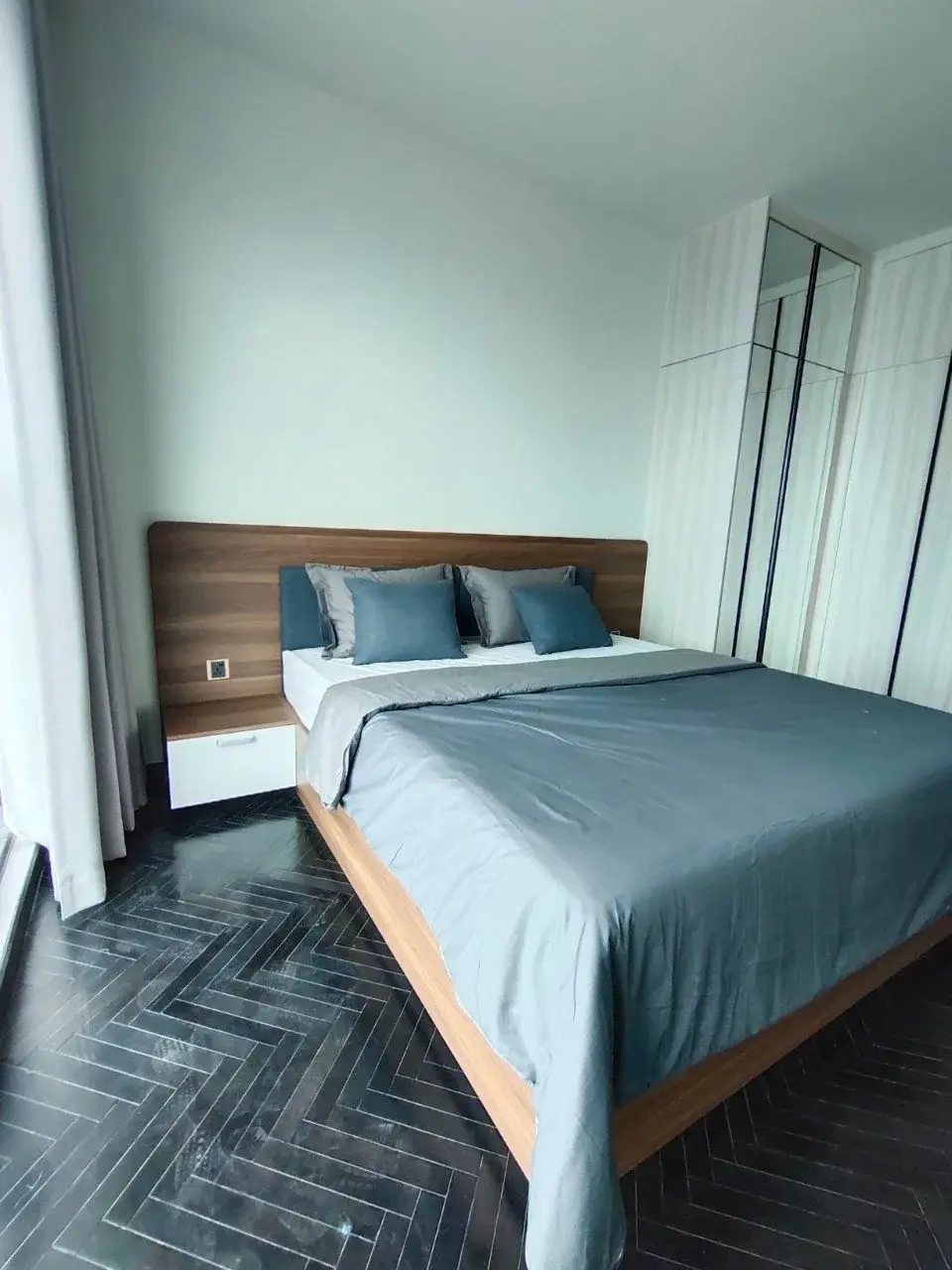 Cho thuê căn 3PN diện tích 133m2 sky Loft Duplex giá 35 triệu Feliz En Vista