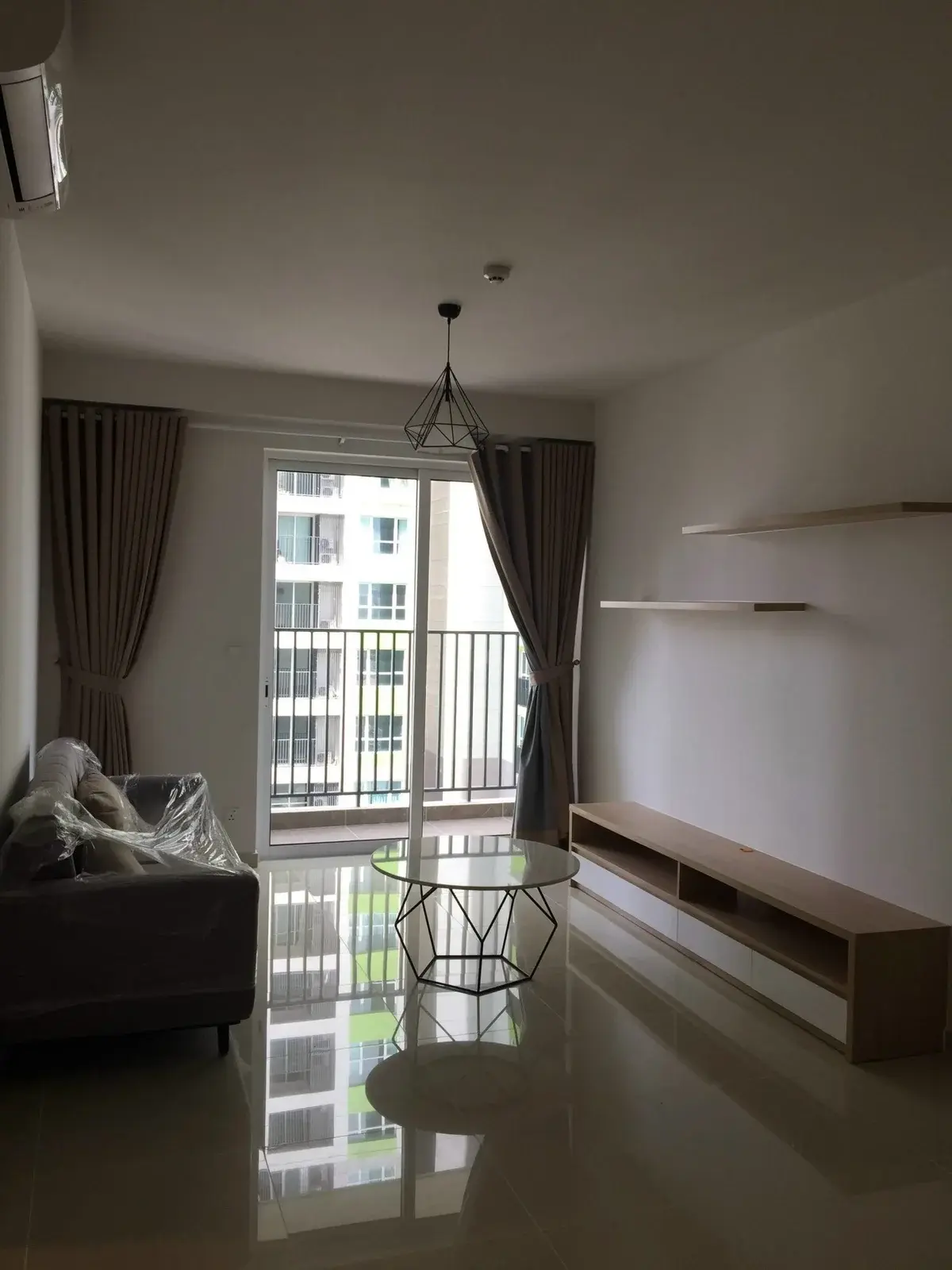 Cho thuê 2pn Vista Verde 19 triệu/tháng nội thất đầy đủ 86m2