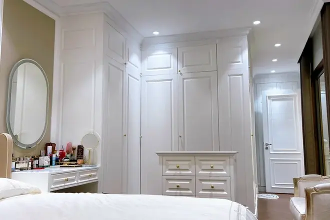 Bán nhà 2pn 103m2 thiết kế tone màu trắng sang trọng tại Feliz En Vista Quận 2