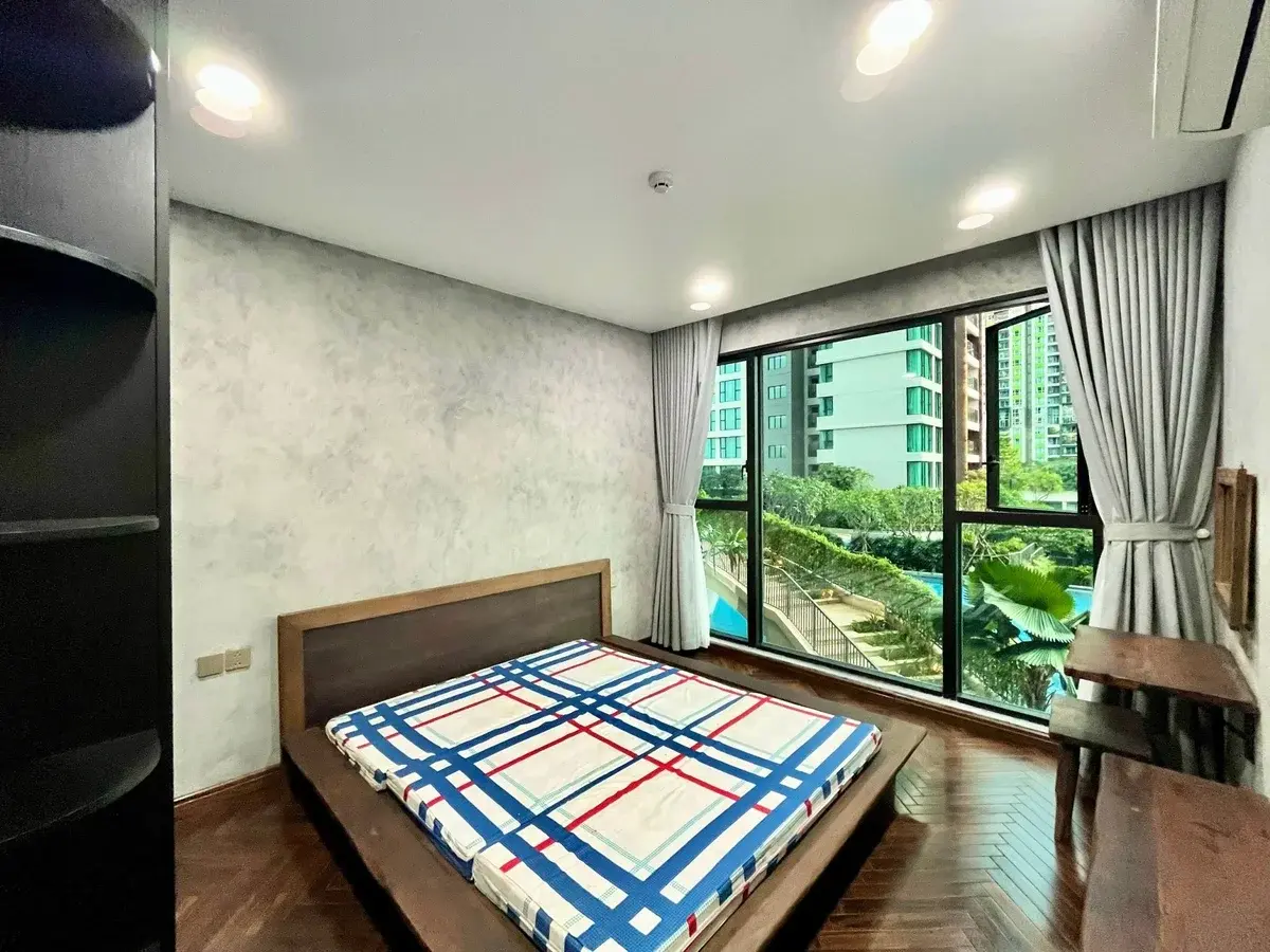 2PN 136m2 cho thuê 46 triệu/tháng có sân vườn rộng nhà đẹp