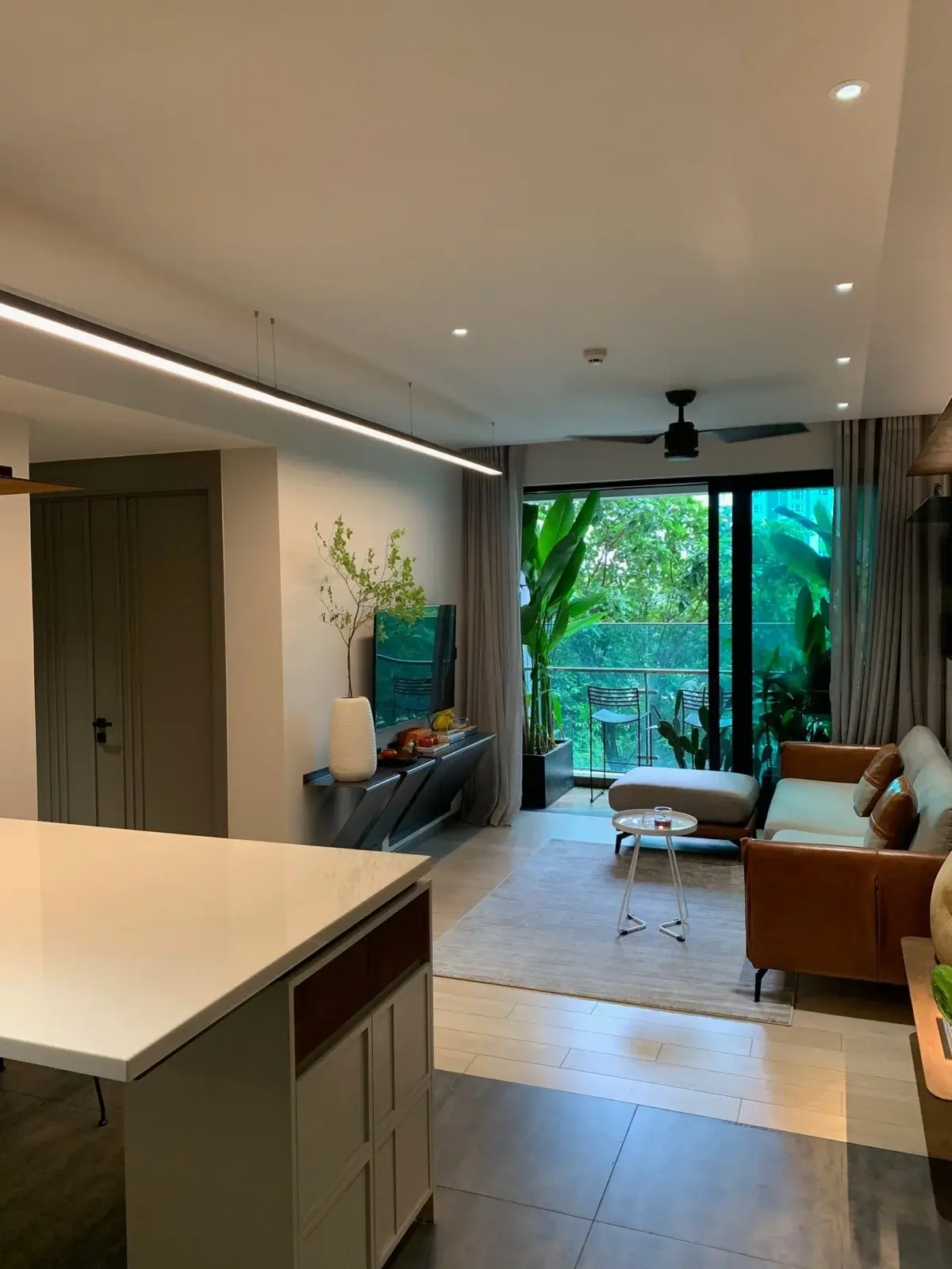 Bán 2pn phong cách nội thất rất đẹp sang trọng 6,9 tỷ còn thương lượng