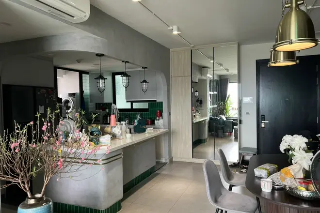 Bán 3Pn nội thất cao cấp giá 9,5 tỷ nhà đẹp view landmark 81 ban công mát