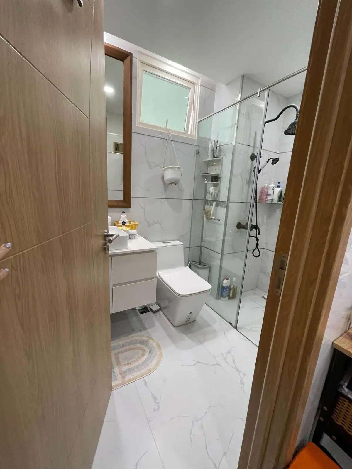 Bán căn 1pn nội thất full thiết kế mở ban công cửa sổ mát 4,2 tỷ 58m2