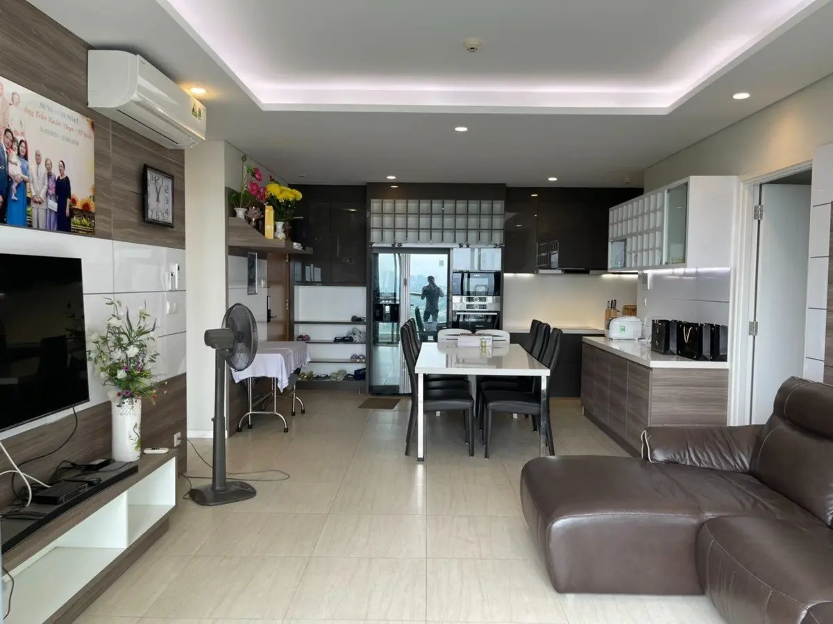 Bán căn hộ 2Pn Đảo Kim Cương giá 10 tỷ bao hết nhà full nội thất 95m2