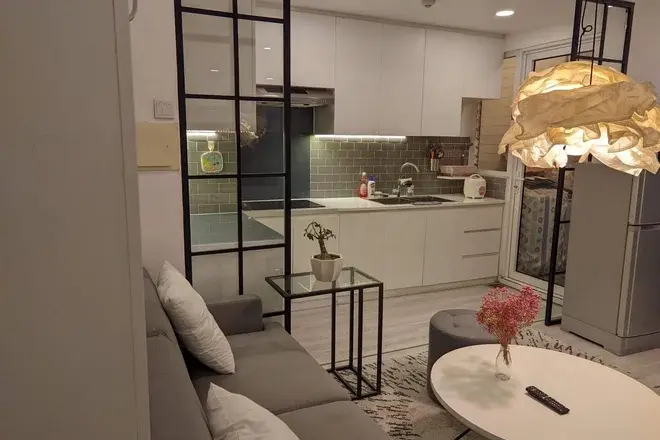 Bán 1 phòng ngủ giá 3,9 tỷ 51m2 nội thất full Vista Verde Quận 2