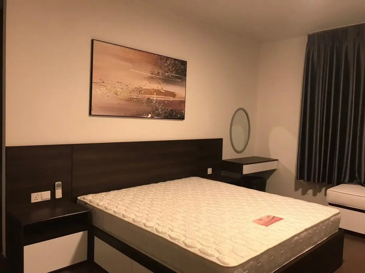 Cho thuê 4pn Vista Verde nội thất full giá 3000$/tháng 204m2