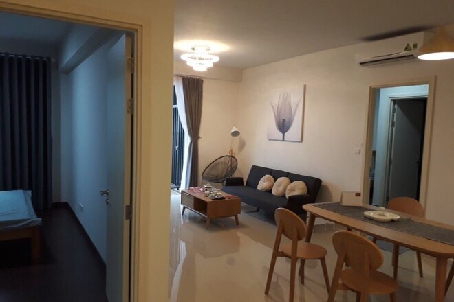 Cho thuê 2pn Vista Verde giá 17 triệu nhà đẹp có ban công rộng