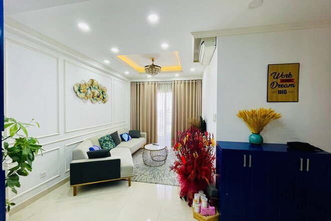 Chuyển nhượng căn 2pn - 72m2 giá 4.25 tỷ The Sun Avenue nội thất nhà đẹp