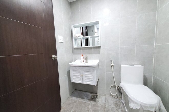 Bán officetel The Sun Avenue 2.3 tỷ tháp trung tâm 48m2 nội thất cơ bản