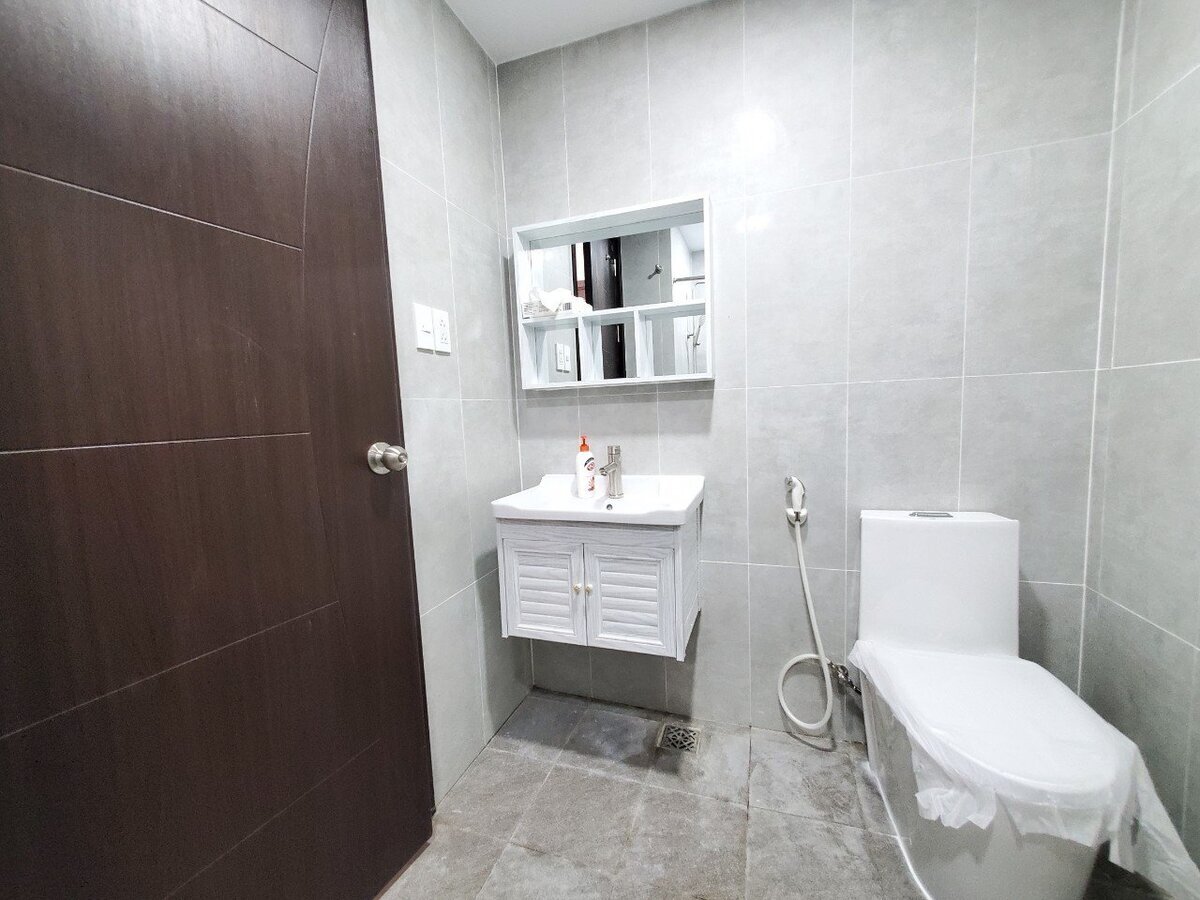 Bán officetel The Sun Avenue 2.3 tỷ tháp trung tâm 48m2 nội thất cơ bản