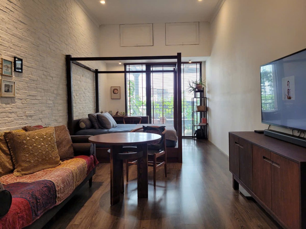 Chuyển Nhượng Căn Hộ Studio Có Ban Công Cực Đẹp – The Sun Avenue Studio