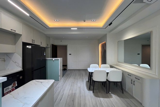 Nhà Đẹp Mê Ly Nội Thất Sang Xịn Mịn - The Sun Avenue 3PN