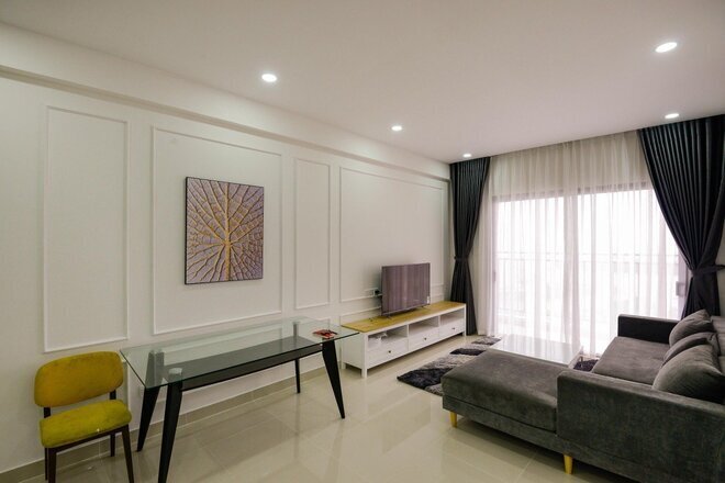 Căn Hộ Lớn Cần Cho Thuê The Sun Avenue